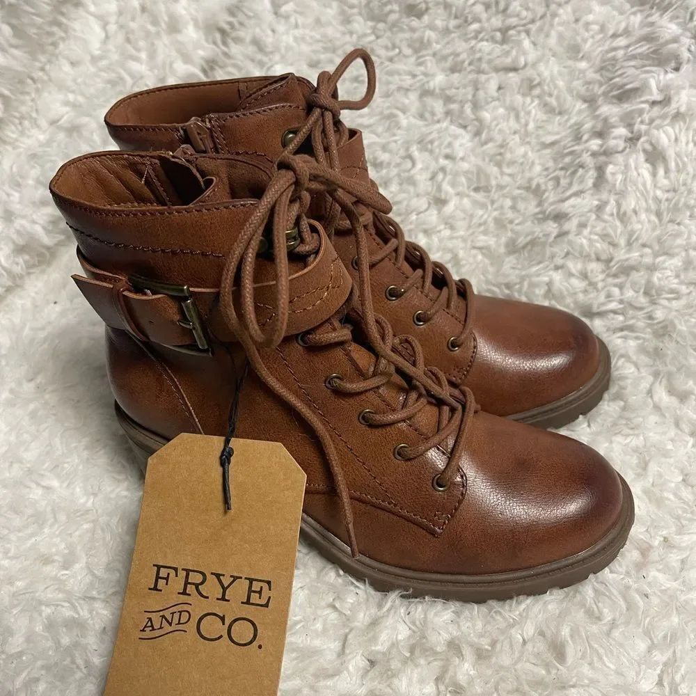 New Frye and Co. synthetic Brown lace Boots with side zipper SZ6.5M